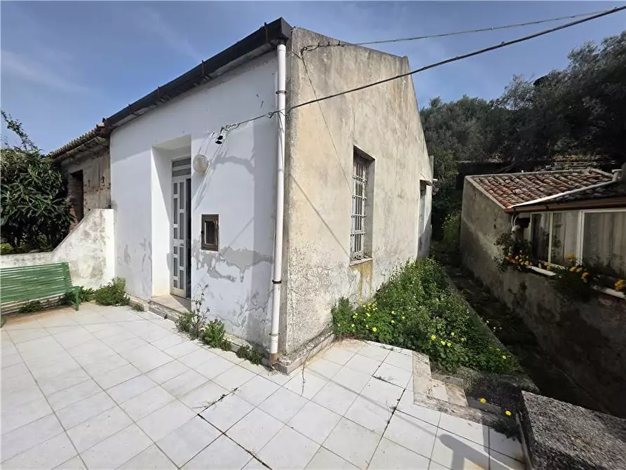 Immagine 4 di Villa in vendita  in Via roma, 245 a Saponara