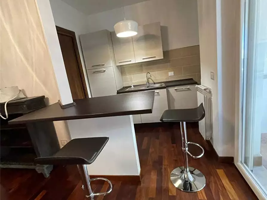 Immagine 2 di Appartamento in vendita  a Latina