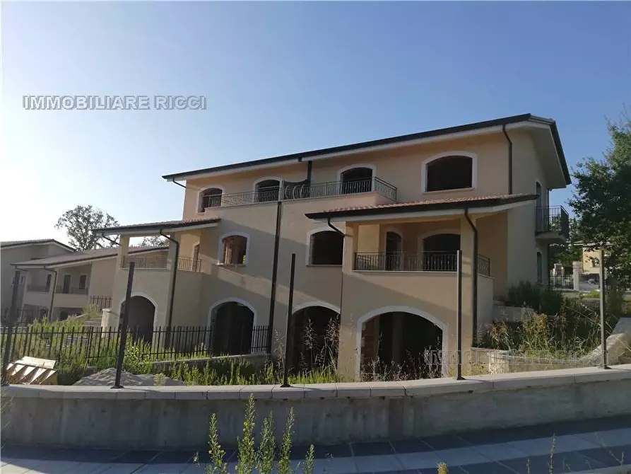 Immagine 8 di Villa in vendita  a Pontecorvo
