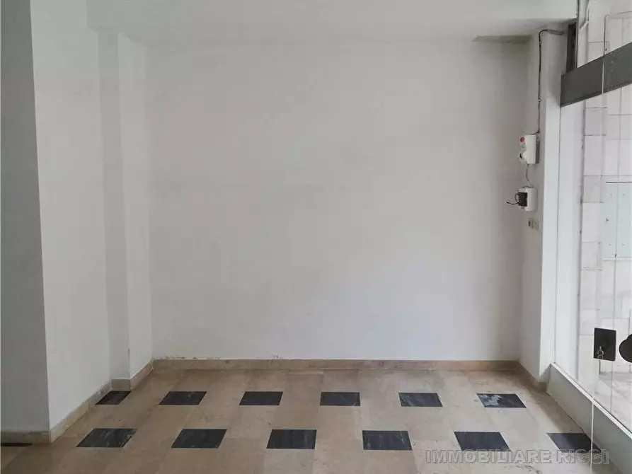Immagine 8 di Attività commerciale in affitto  in Via Corso Garibaldi, snc a Pontecorvo