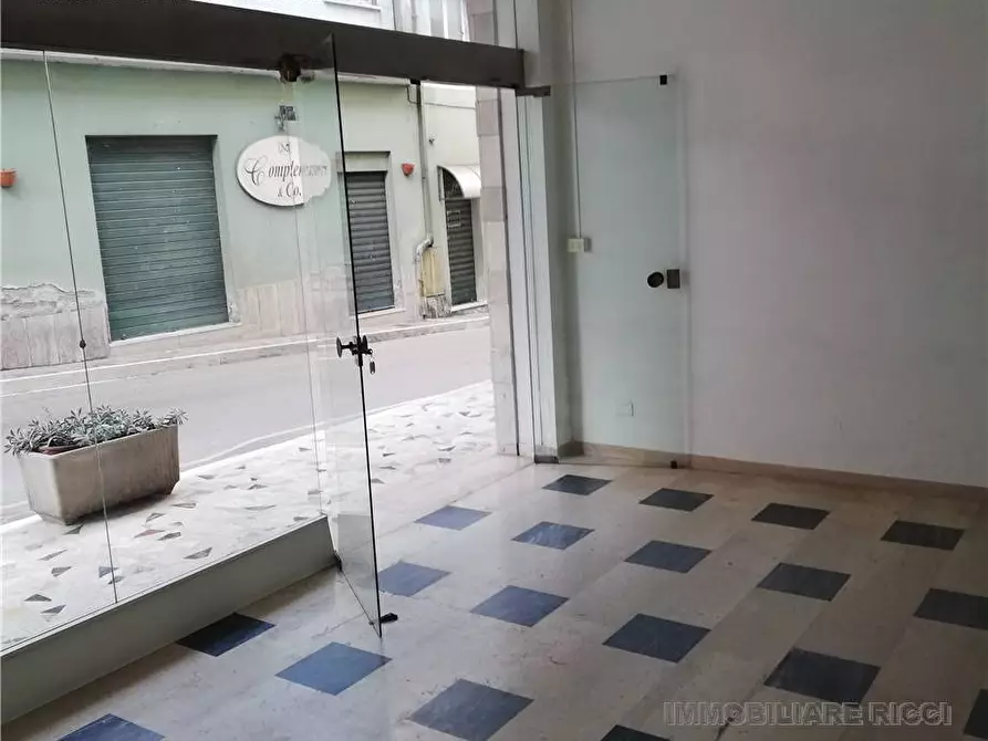 Immagine 10 di Attività commerciale in affitto  in Via Corso Garibaldi, snc a Pontecorvo