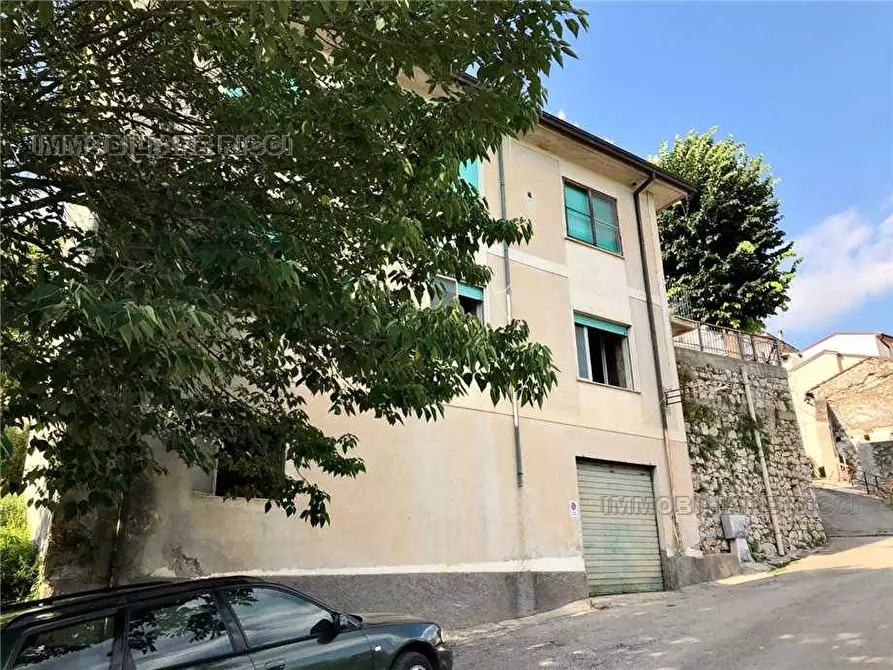 Immagine 17 di Villa in vendita  a Pontecorvo