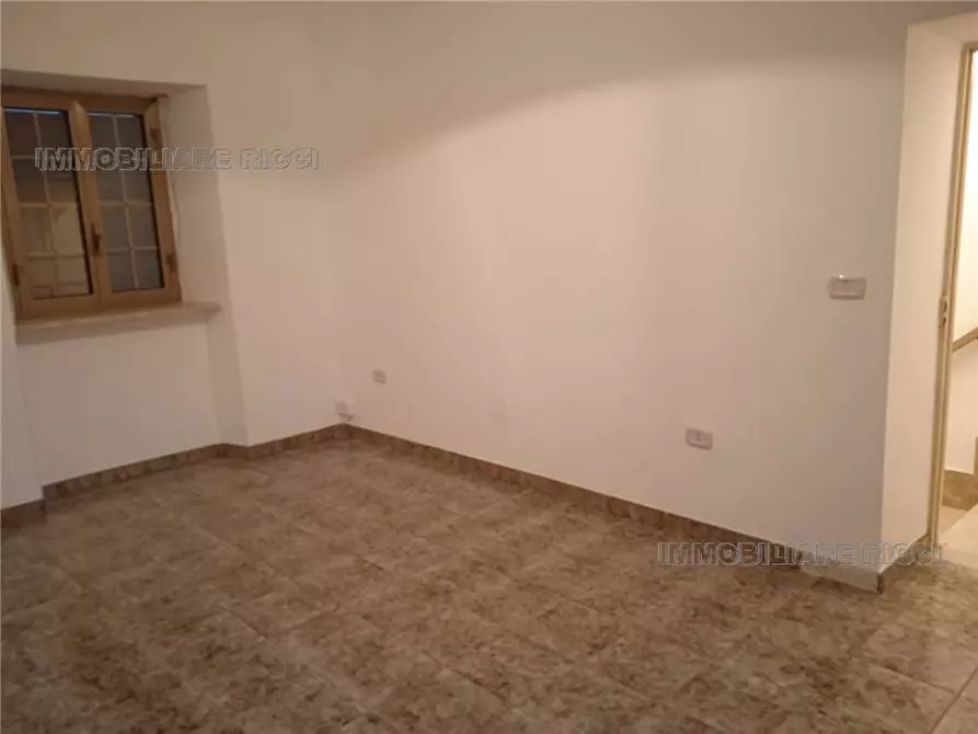 Immagine 8 di Villa in vendita  a Esperia
