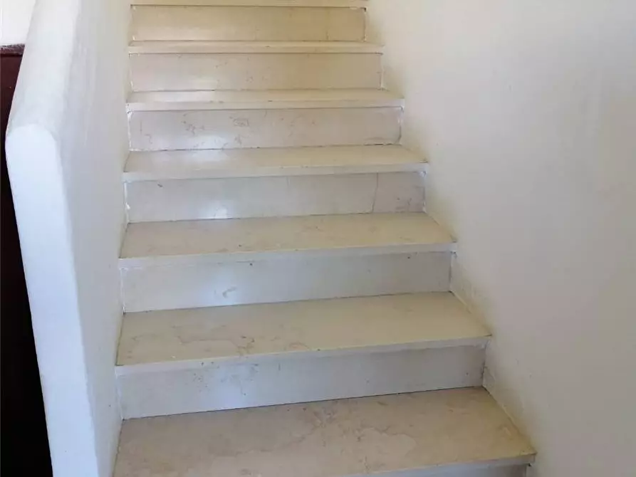 Immagine 11 di Villa in vendita  a Esperia
