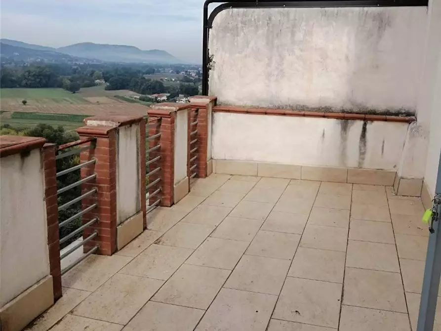 Immagine 12 di Villa in vendita  a Pontecorvo