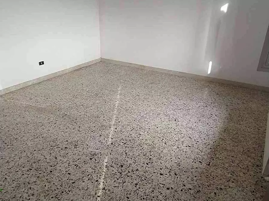 Immagine 19 di Villa in vendita  a Esperia