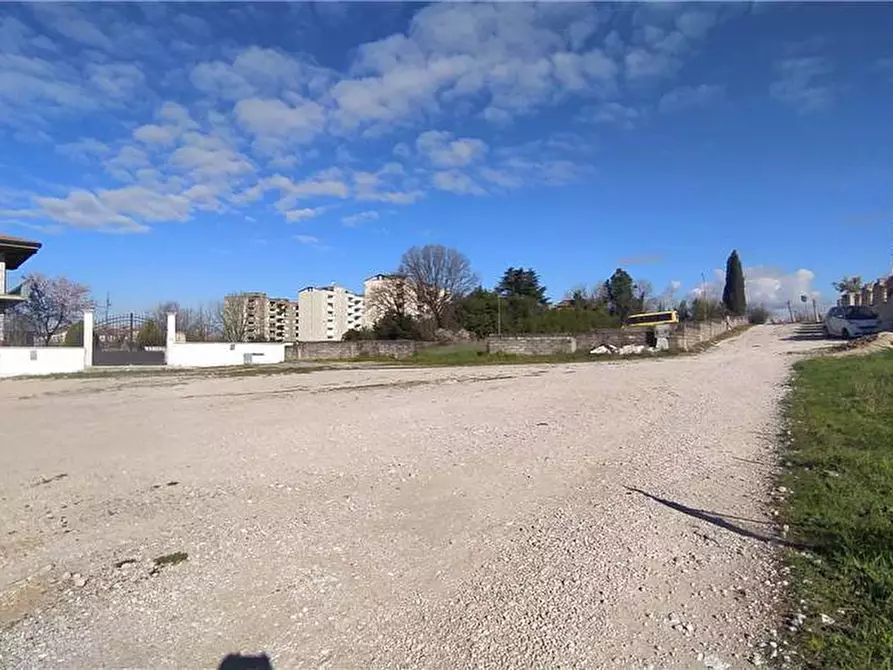 Immagine 7 di Terreno in vendita  a Pontecorvo