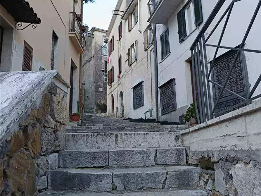 Immagine 17 di Villa in vendita  a San Giovanni Incarico