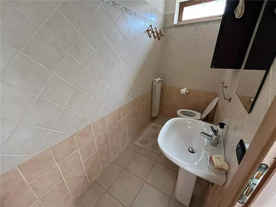 Immagine 18 di Villa in vendita  a Pontecorvo