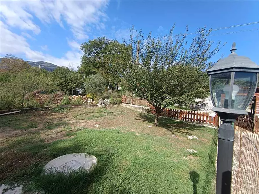 Immagine 19 di Villa in vendita  in Via Selvi Pozzo La Corte, 8 a Esperia