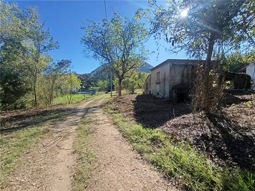 Immagine 18 di Villa in vendita  a Pontecorvo