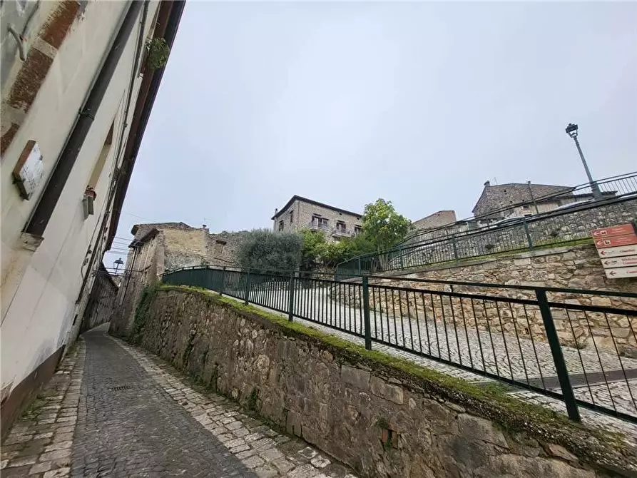 Immagine 16 di Appartamento in vendita  in Via Landolfi a Pico