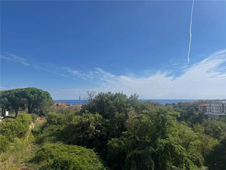 Immagine 18 di Appartamento in vendita  in Via MAGNONE, 67 a Ceriale