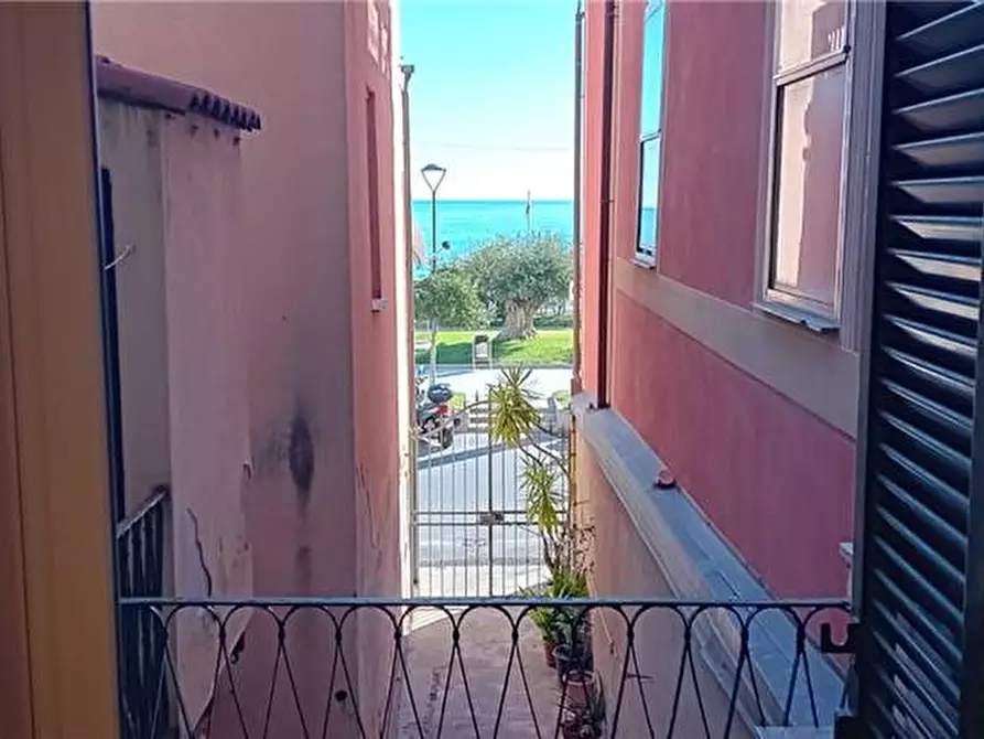 Immagine 17 di Appartamento in vendita  in Via I Maggio a Ceriale