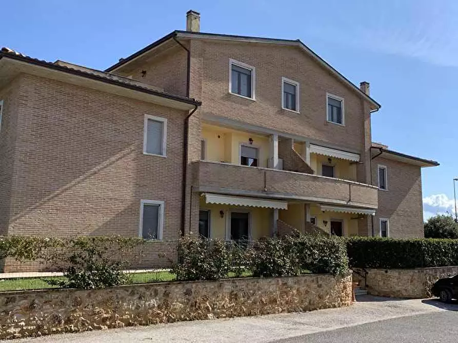 Immagine 7 di Appartamento in vendita  in Via delle Cave a Gualdo Cattaneo