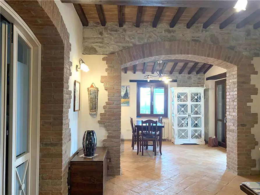 Immagine 14 di Rustico / casale in vendita  in Voc. Canonica Vecchia, 74/F a Todi