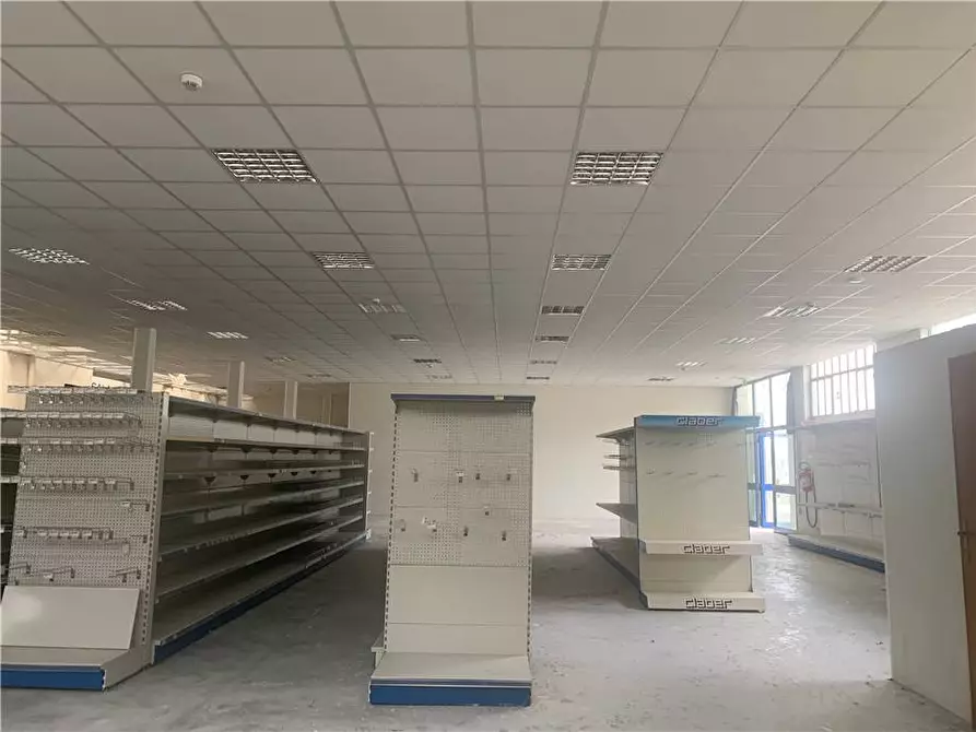 Immagine 19 di Capannone industriale in vendita  in Via Dell'Artigianato, 12 a Gualdo Cattaneo