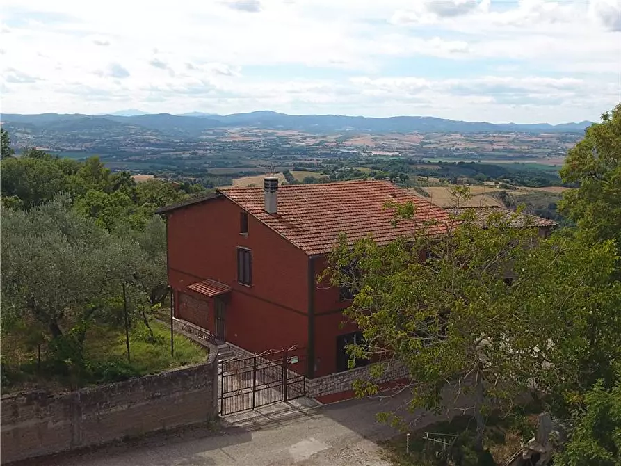 Immagine 37 di Villa in vendita  in Via STRADA DI SAN GIOVANNI, 68 a Collazzone