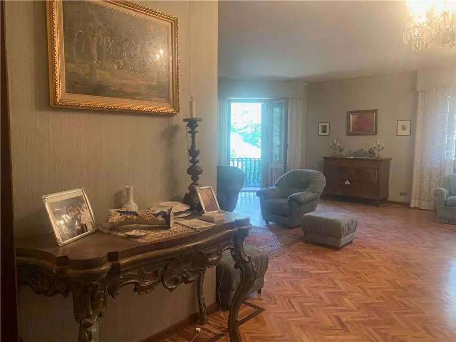 Immagine 39 di Villa in vendita  in Via Belvedere, 12 a Gualdo Cattaneo