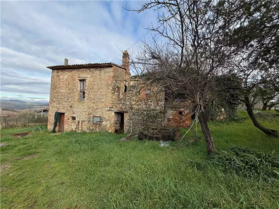 Immagine 17 di Rustico / casale in vendita  in Via Le Corone a Collazzone