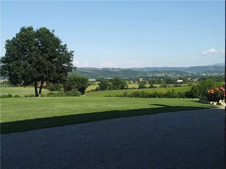 Immagine 37 di Rustico / casale in vendita  in Voc. Selva, 11 a Marsciano