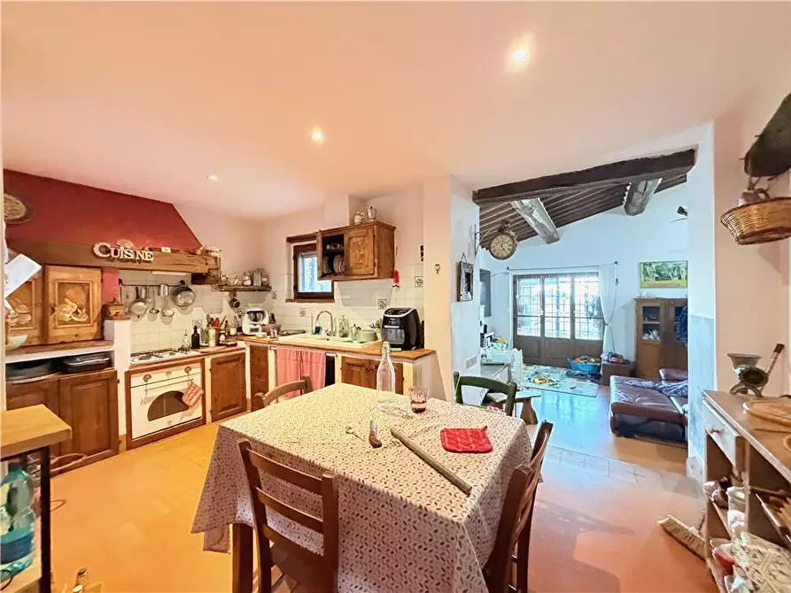 Immagine 25 di Villa in vendita  in Via SANTA MARIA a Gualdo Cattaneo