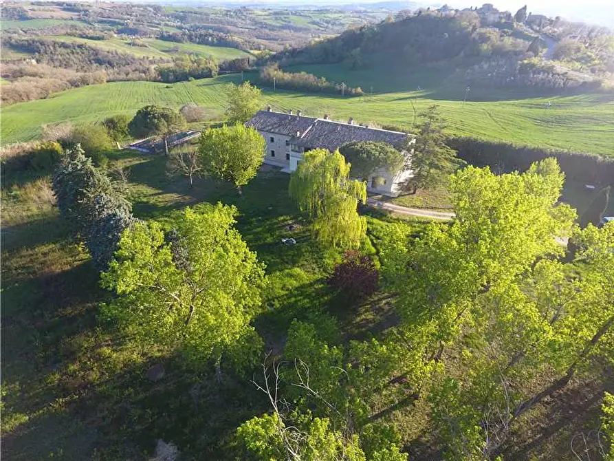 Immagine 29 di Rustico / casale in vendita  in Via Loretto, 6 a Todi