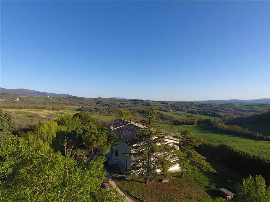 Immagine 31 di Rustico / casale in vendita  in Via Loretto, 6 a Todi