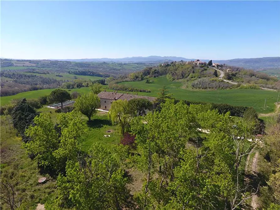 Immagine 32 di Rustico / casale in vendita  in Via Loretto, 6 a Todi