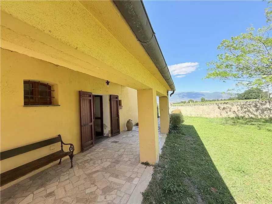 Immagine 39 di Villa in vendita  in Voc. Selvetta a Cannara