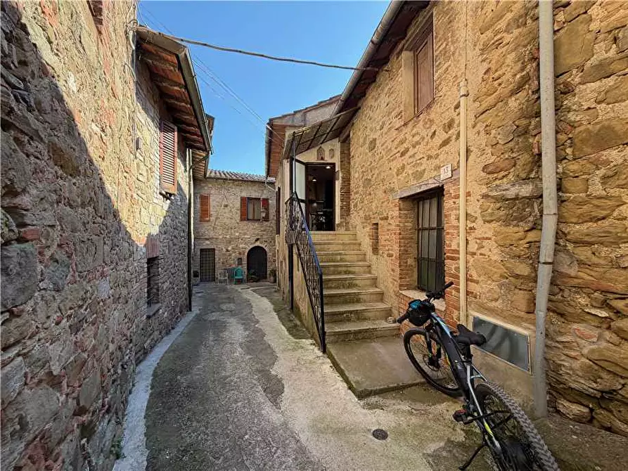 Immagine 37 di Appartamento in vendita  in Fraz. San Martino Dei Colli, 488 a Perugia