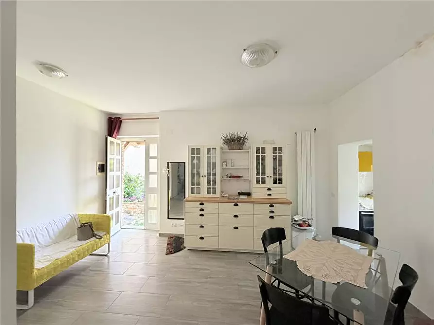 Immagine 37 di Villa in vendita  in Via Torino a Gualdo Cattaneo
