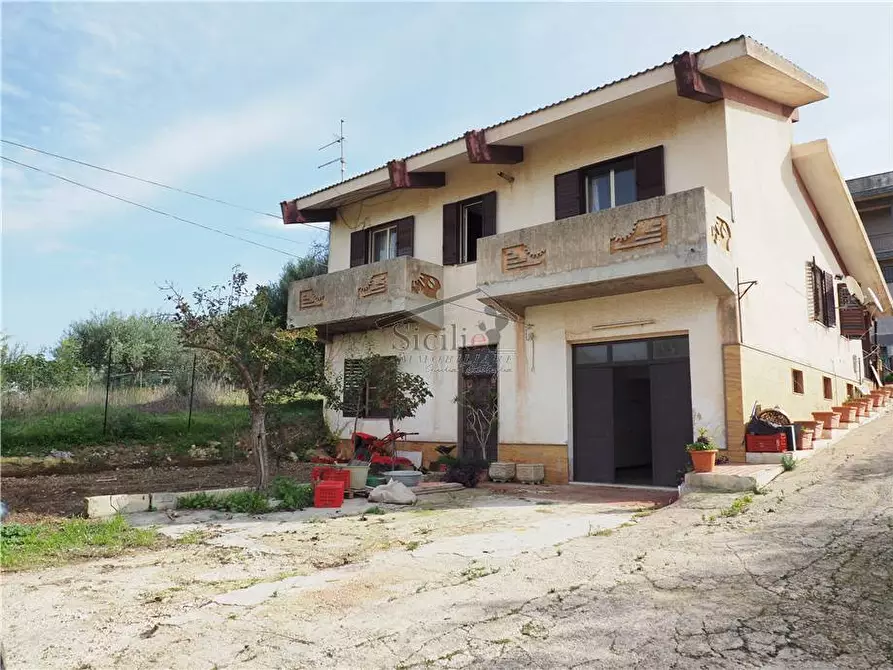 Immagine 18 di Villa in vendita  a Scicli