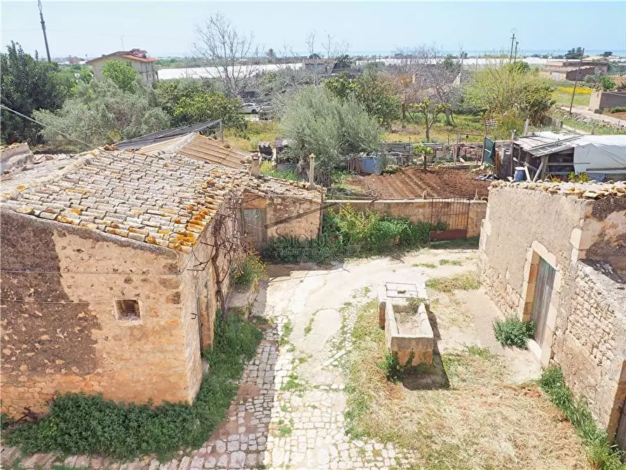 Immagine 17 di Villa in vendita  a Scicli