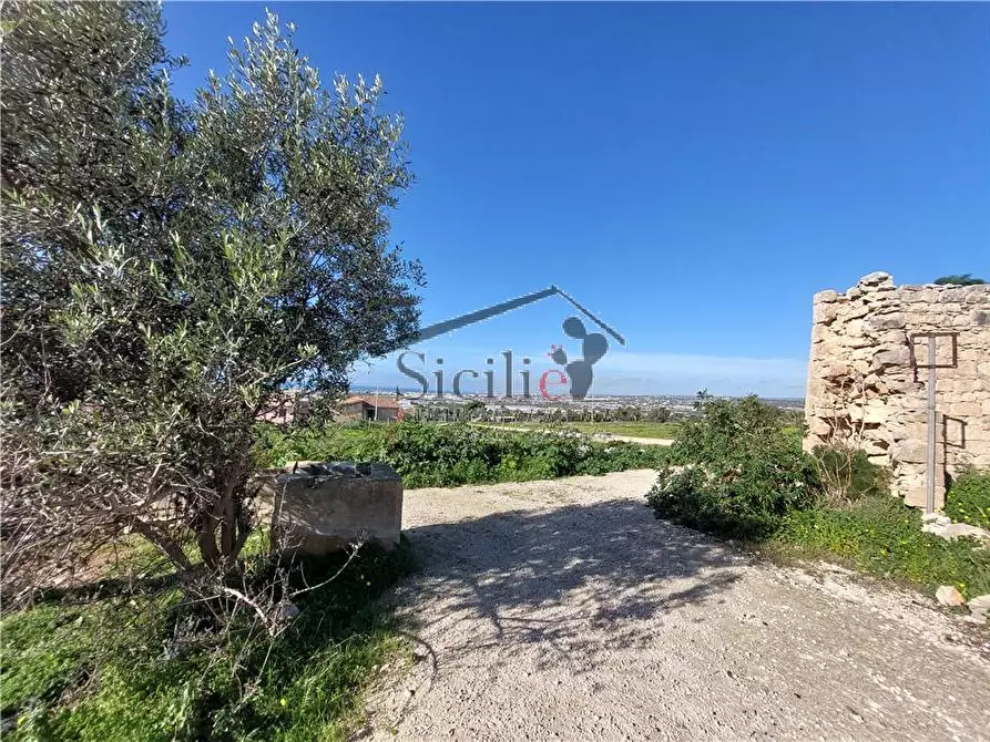 Immagine 12 di Rustico / casale in vendita  a Scicli