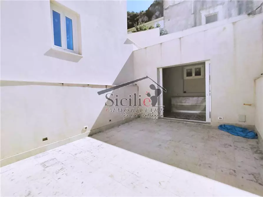 Immagine 16 di Villa in vendita  a Modica