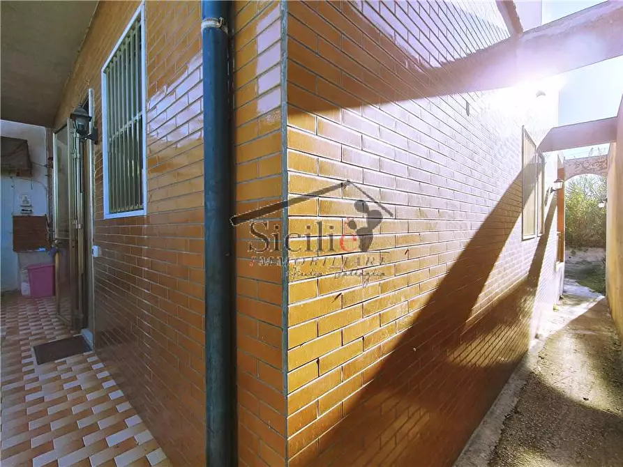 Immagine 19 di Villa in vendita  a Scicli