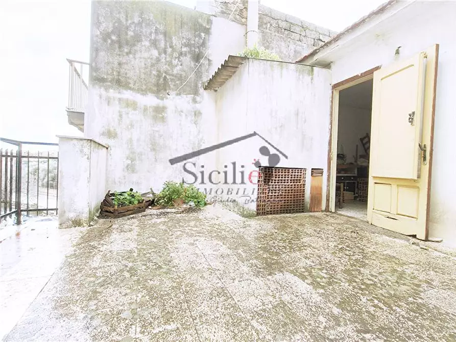 Immagine 16 di Villa in vendita  a Scicli