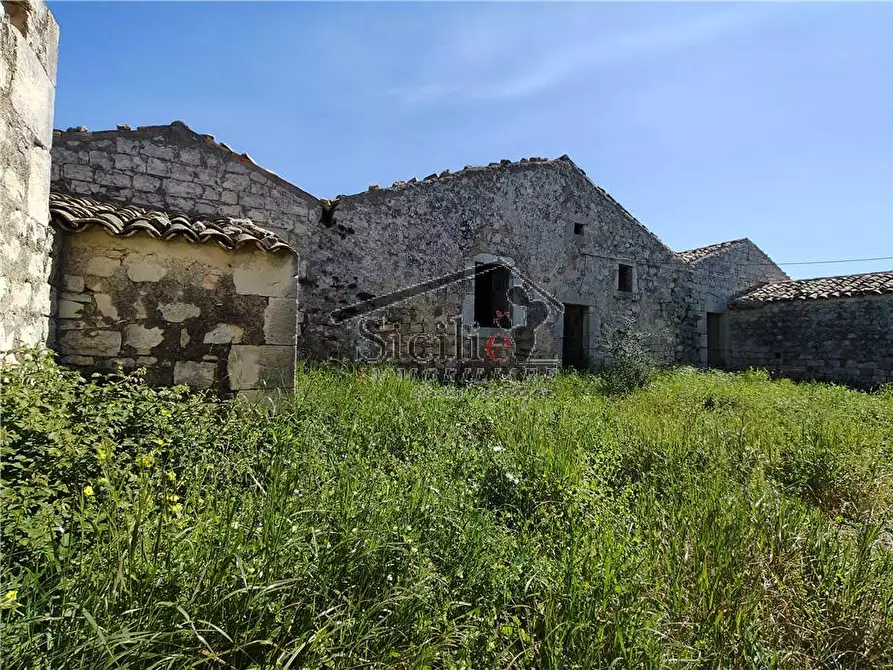 Immagine 18 di Villa in vendita  a Modica