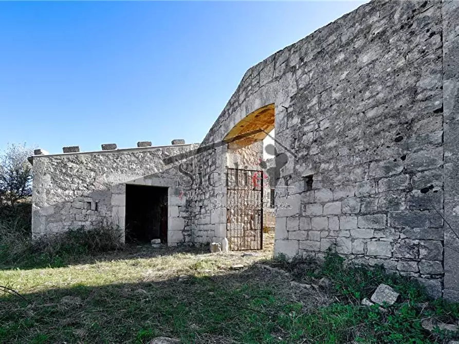 Immagine 19 di Villa in vendita  a Modica