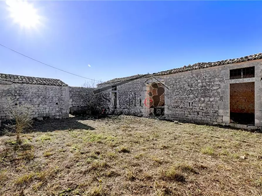 Immagine 20 di Villa in vendita  a Modica