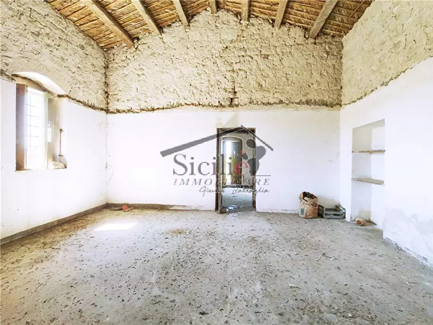 Immagine 16 di Villa in vendita  a Modica