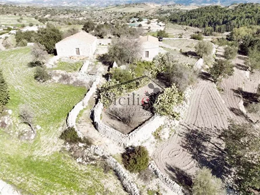 Immagine 19 di Villa in vendita  a Modica