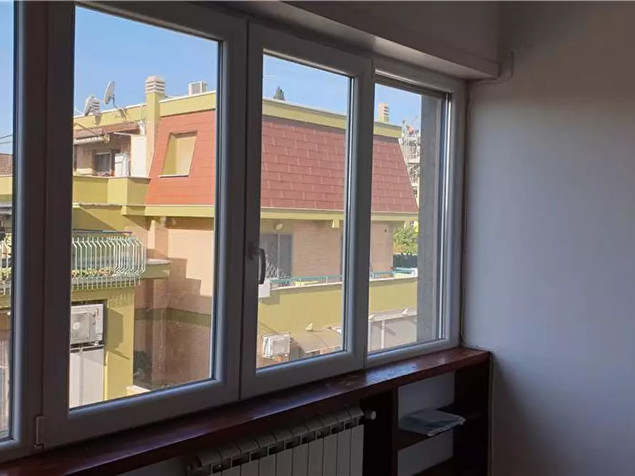 Immagine 10 di Appartamento in affitto  a Roma