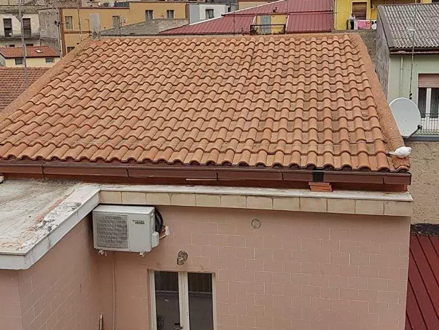 Immagine 9 di Stabile in vendita  a Sannicandro Garganico