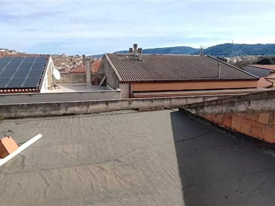 Immagine 10 di Stabile in vendita  a Sannicandro Garganico