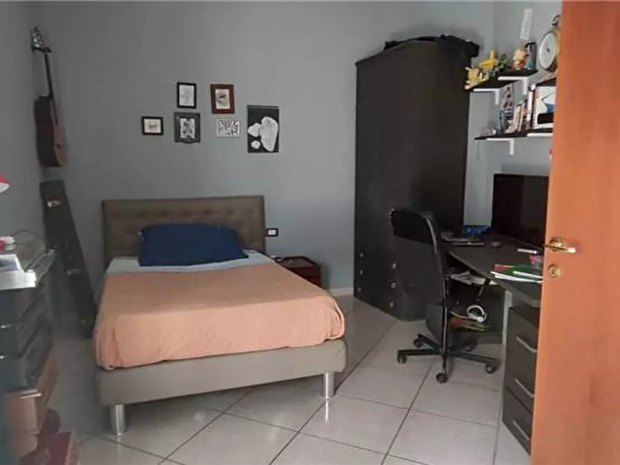 Immagine 7 di Stabile in vendita  a Sannicandro Garganico