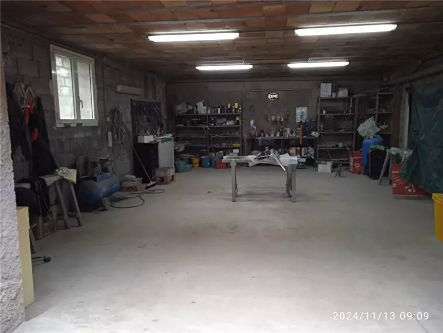 Immagine 8 di Casa bifamiliare in vendita  a Sannicandro Garganico
