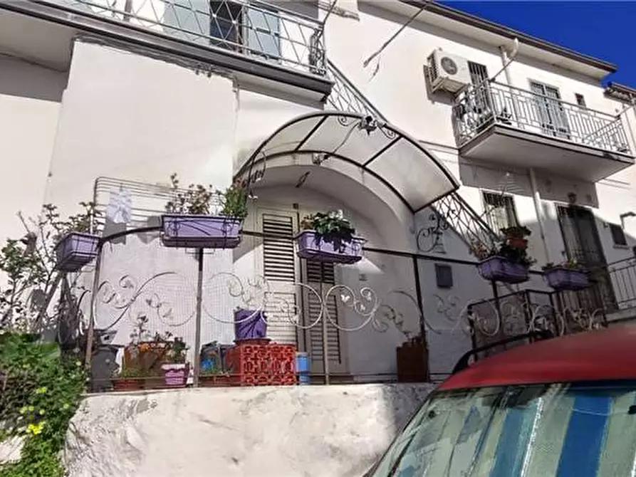 Immagine 10 di Appartamento in vendita  a Sannicandro Garganico