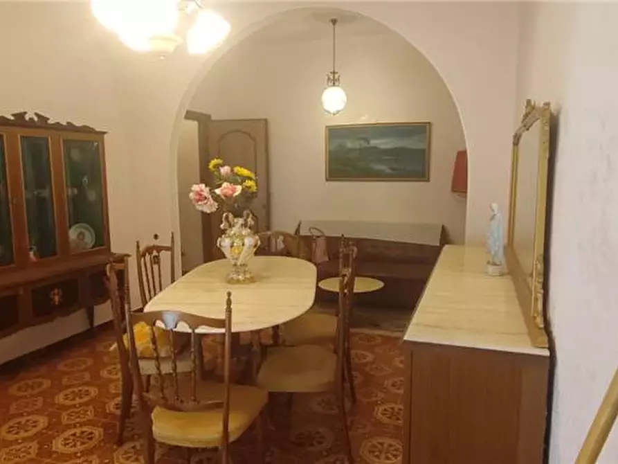 Immagine 9 di Stabile in vendita  a Sannicandro Garganico